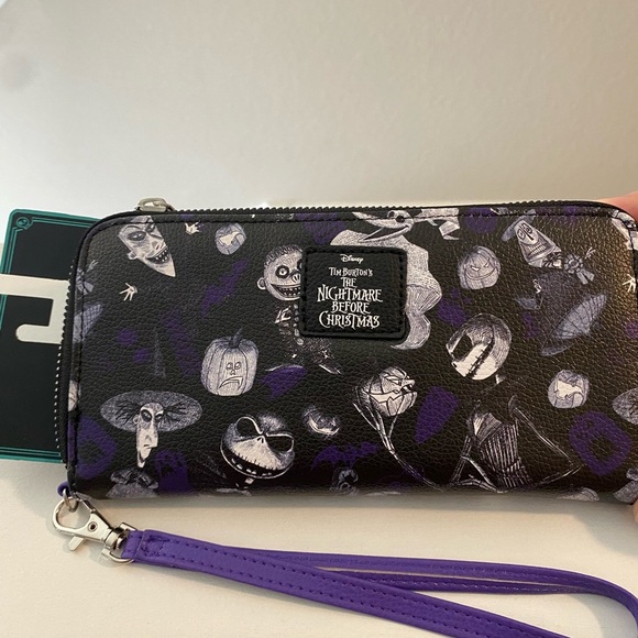 Hot Topic Disney The Nightmare Before Christmas Sketch Tech Wallet - Picture 4 of 9